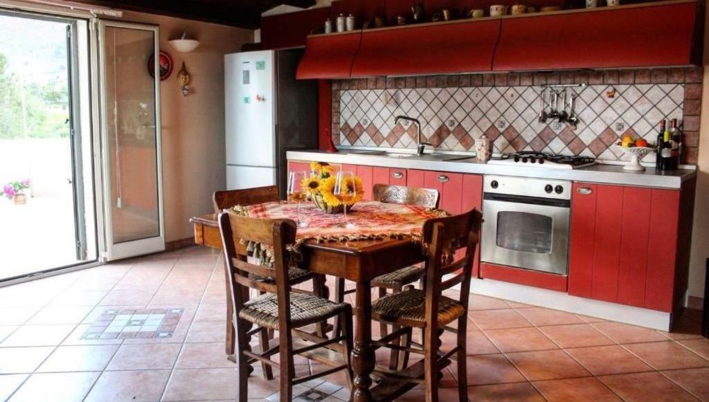 Villa Plaia カステッランマーレ・デル・ゴルフォ エクステリア 写真